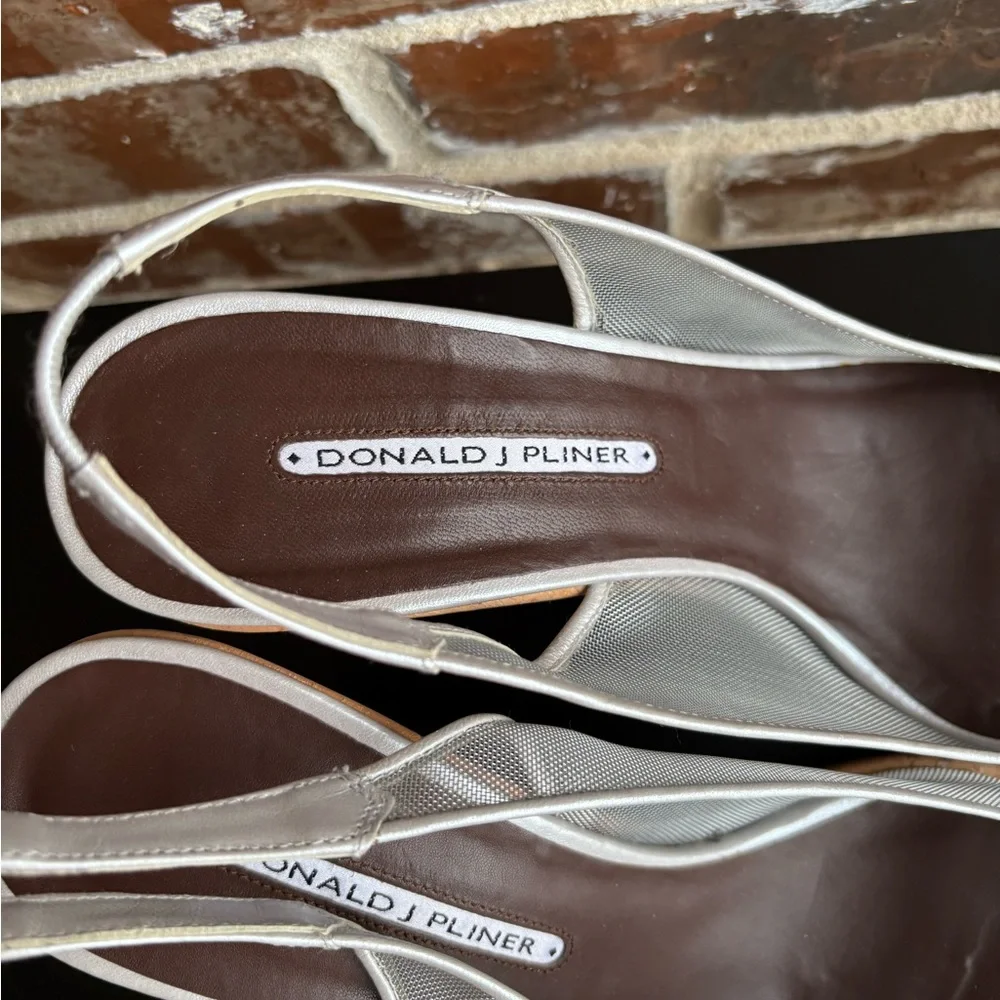 Donald J. Pliner Silver Metal Mesh Natural Cork Slingback Sandals Size 10